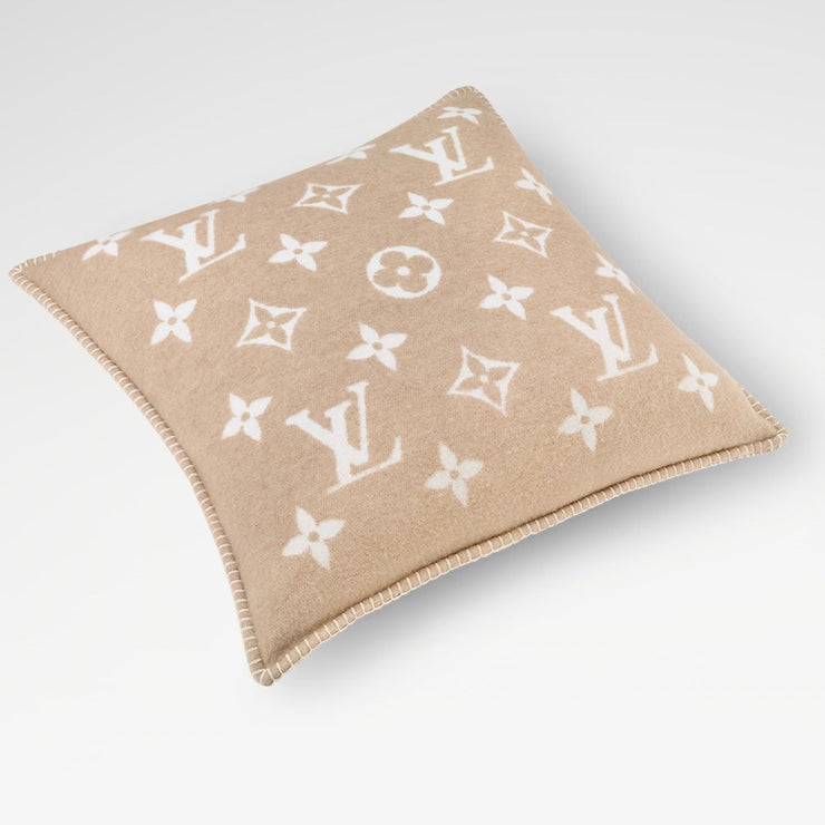 COUSSIN ÉCHEC ET MAT MONOGRAMME